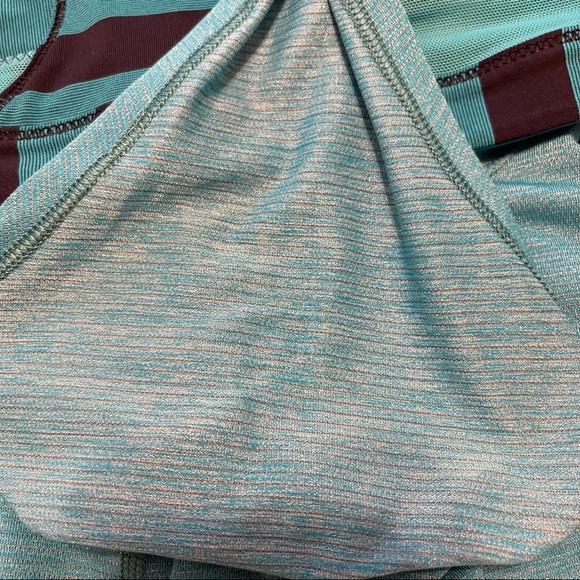 Lululemon 2-in-Run Tank - Blue - Size 6 - Picture 6 of 10